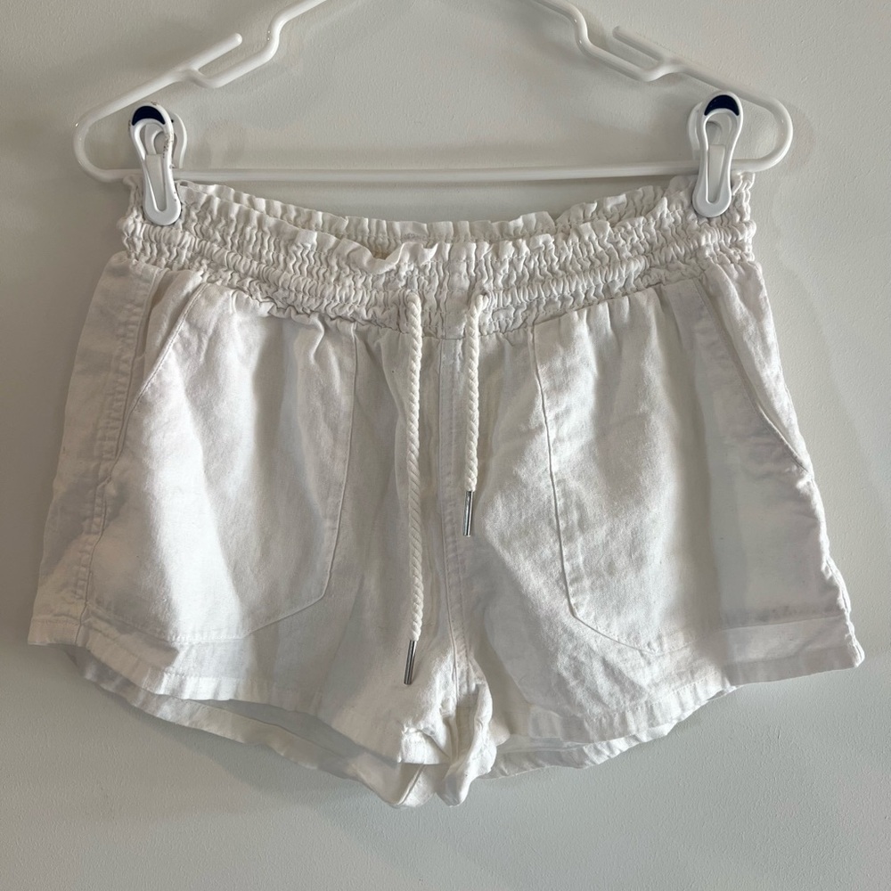 White Linen Blend Drawstring Shorts Elastic Waist Spring Summer Medium